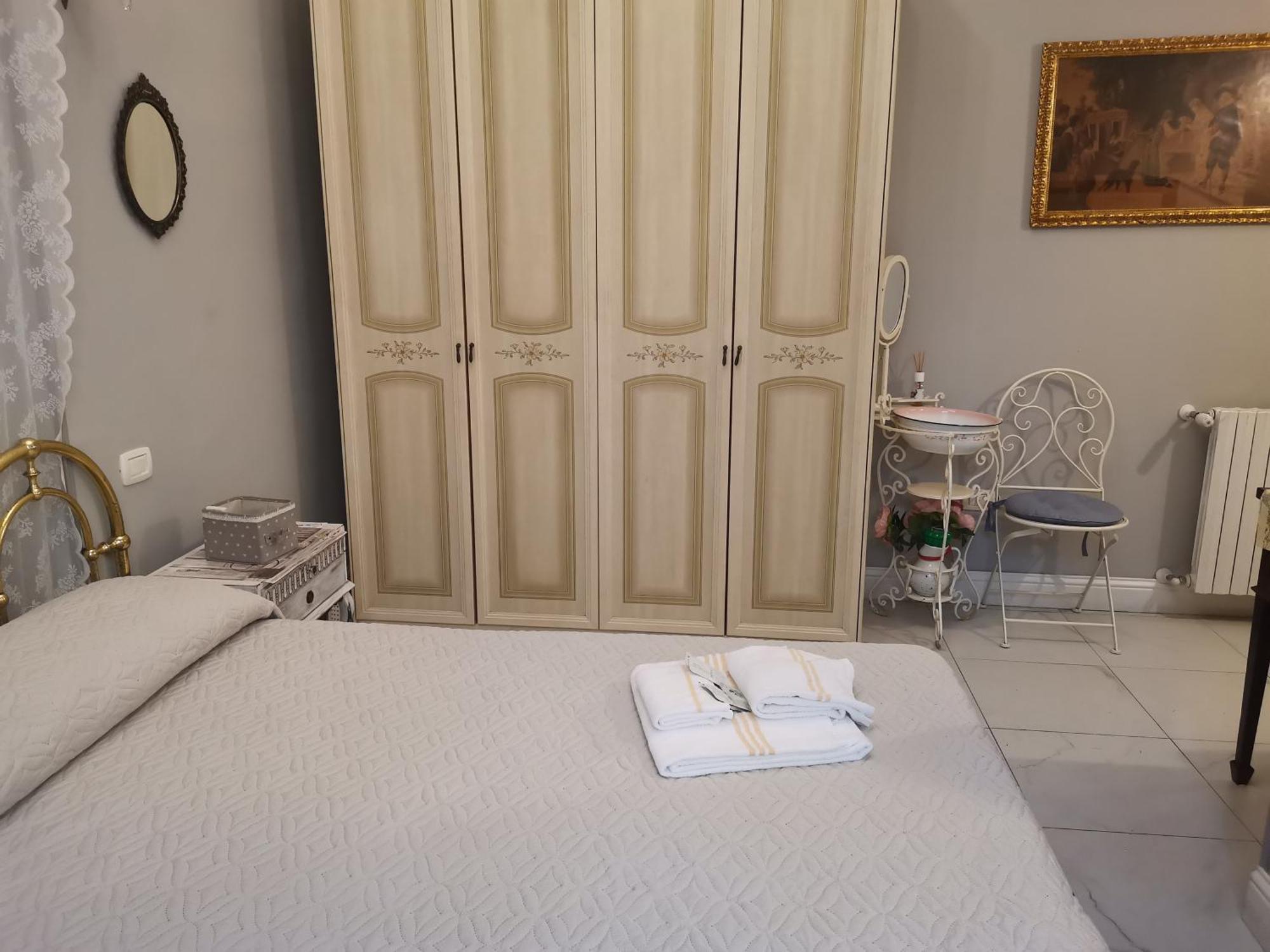 Villa Liberty Ofelia Locazioni Brevi กาญารี ภายนอก รูปภาพ
